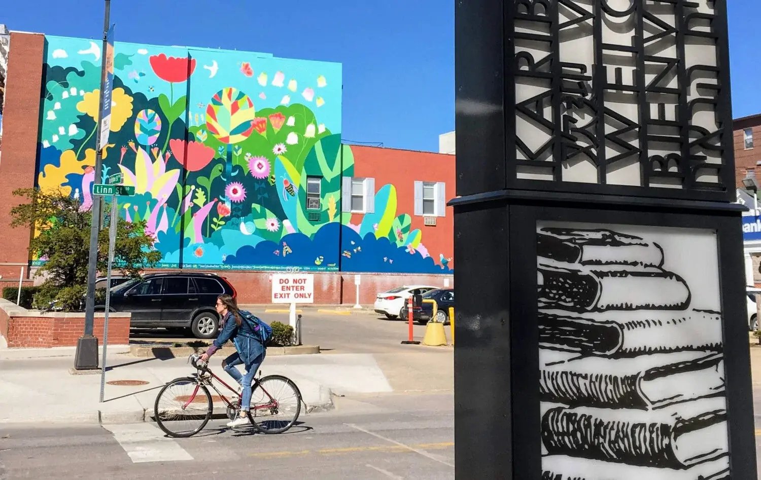 iowacity.jpg iowacity.jpg